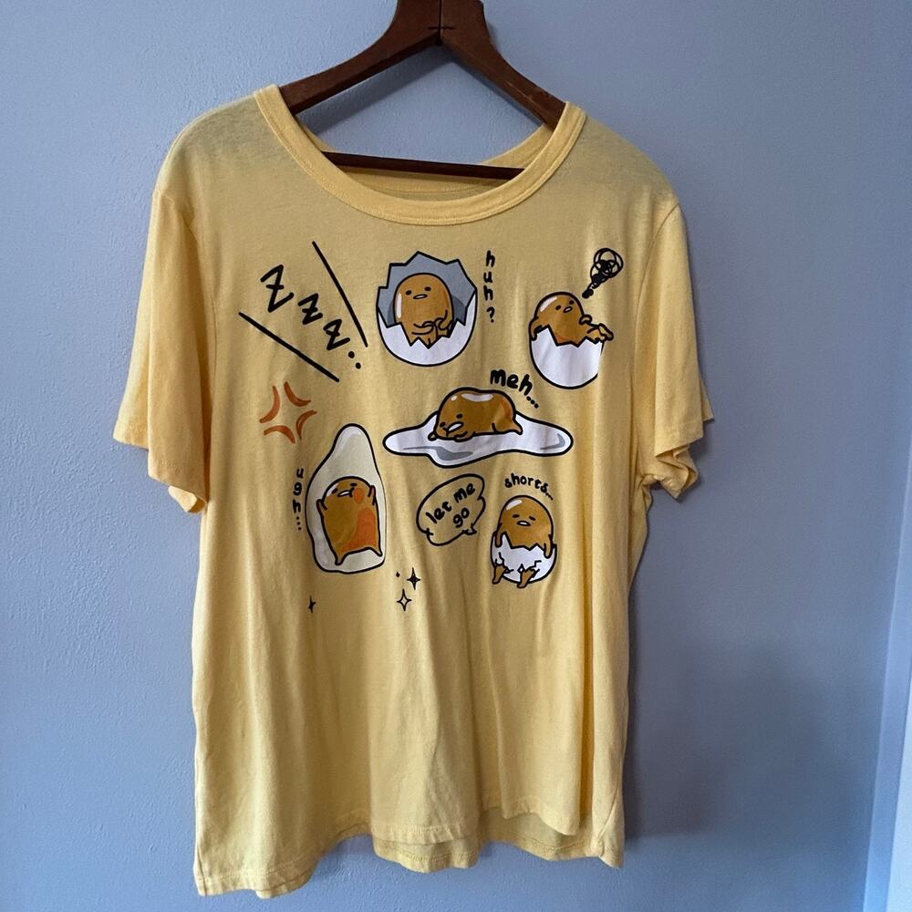 Gudetama by Sanrio The Lazy Egg Yellow Graphic T-shirt Women Sz XXL